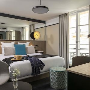 Habitación Clásica con 2 Camas Individuales